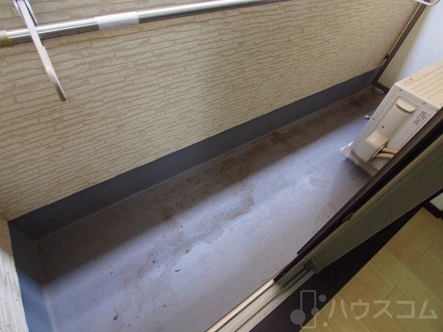 17/30 バルコニー