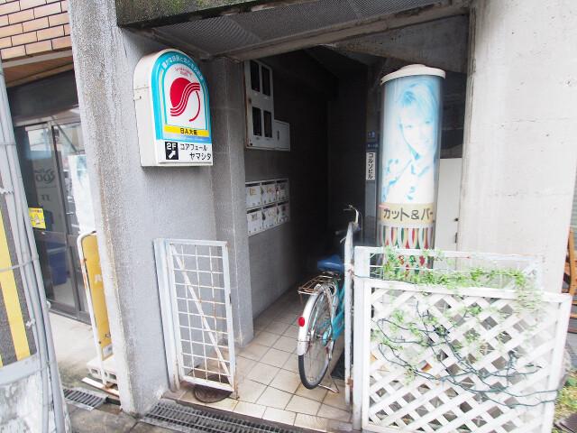 2/30 外観