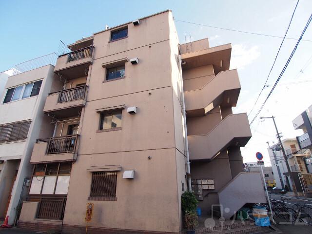 2/8 外観