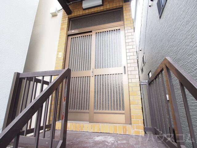 3/5 エントランス