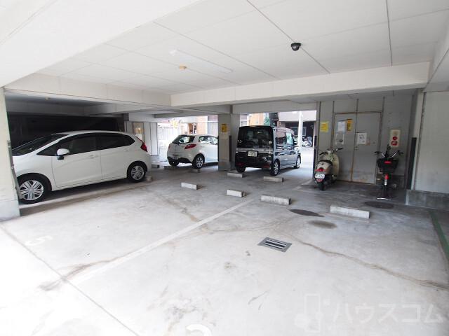 3/6 駐車場