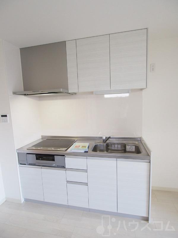 28/30 エントランス