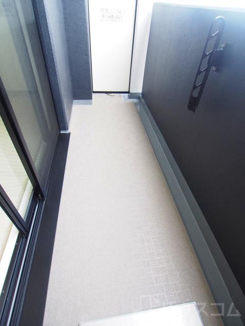 17/30 バルコニー