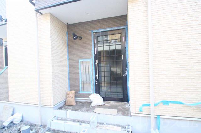 25/30 エントランス