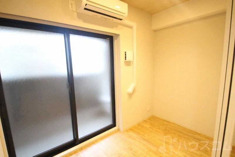 28/30 エントランス