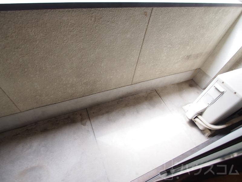 17/30 バルコニー