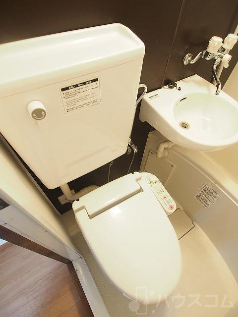 13/30 トイレ