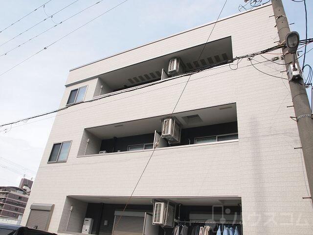 2/30 外観