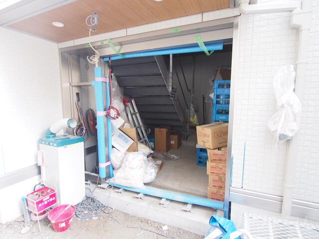 28/30 エントランス