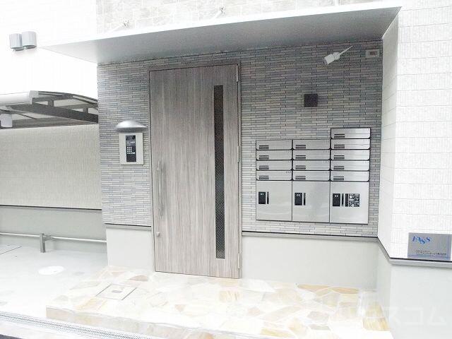 3/5 エントランス