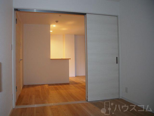 28/30 エントランス