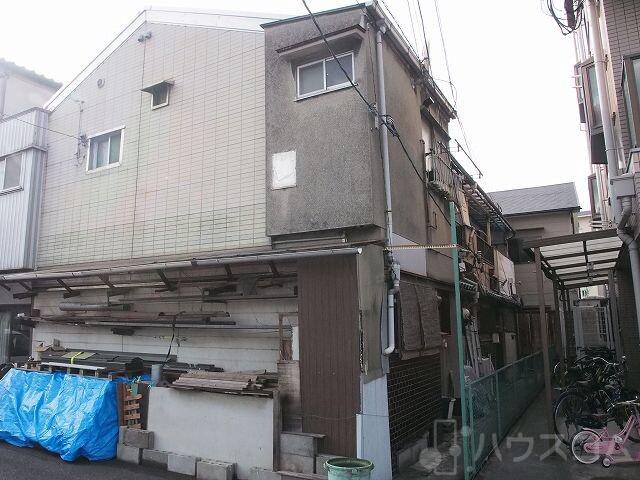 2/30 外観