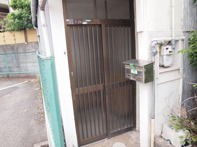 2/8 エントランス