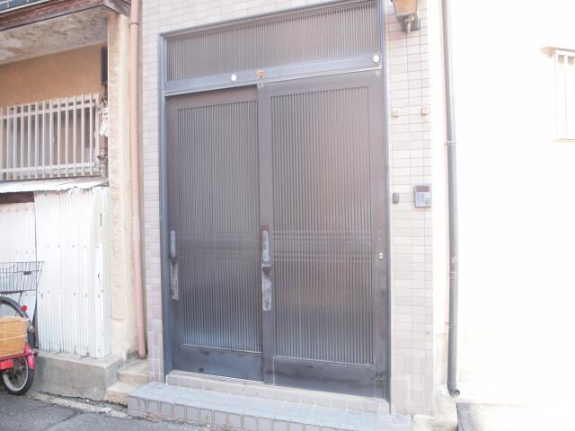 29/30 エントランス