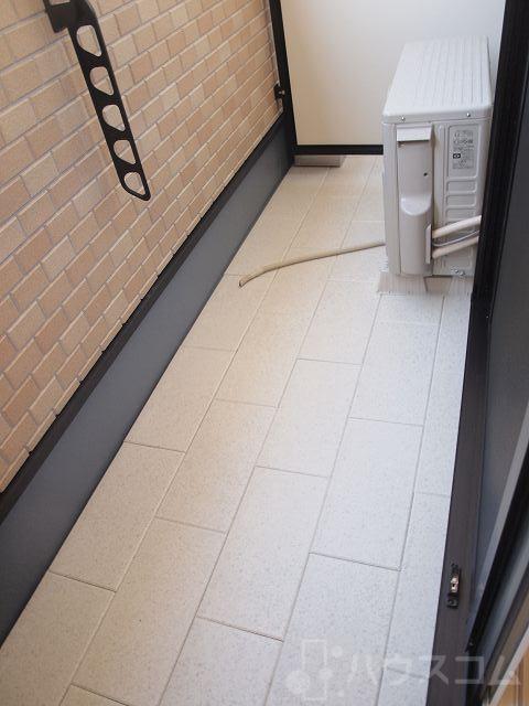 17/30 バルコニー