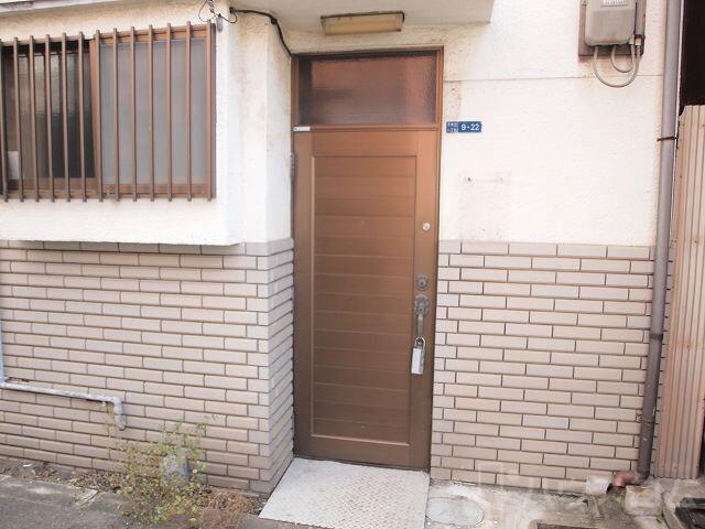 25/30 エントランス