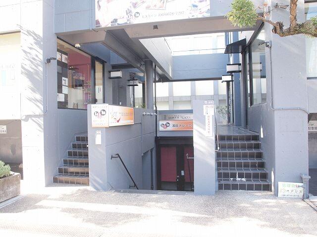 2/5 エントランス