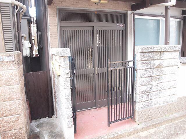 3/7 エントランス