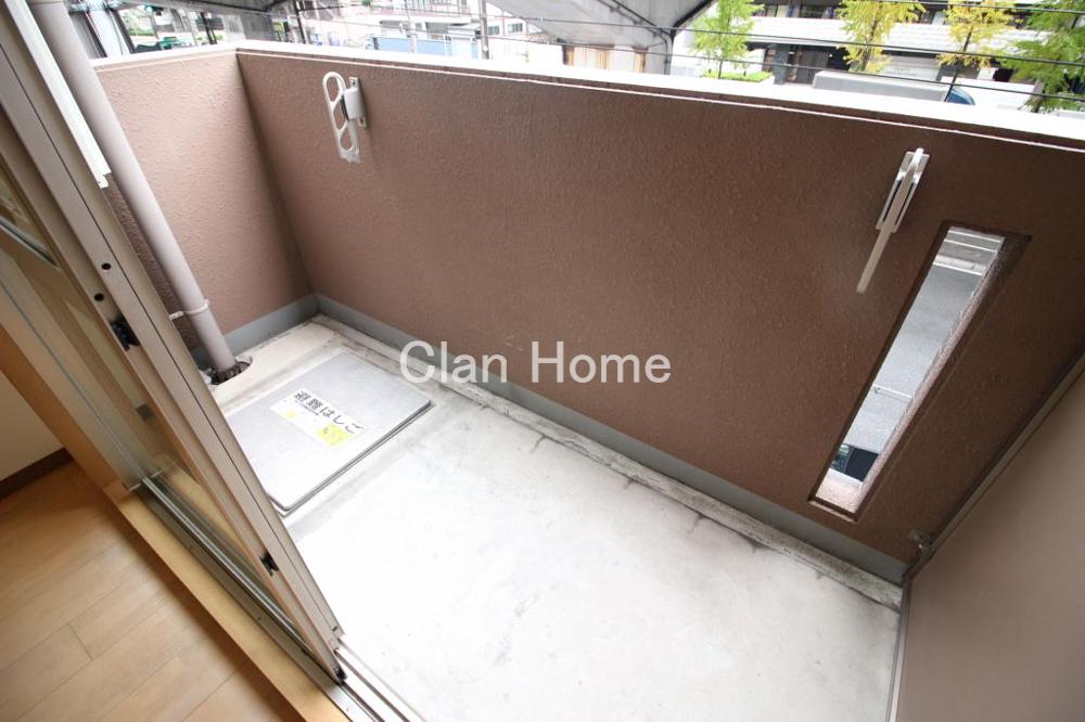 21/30 バルコニー