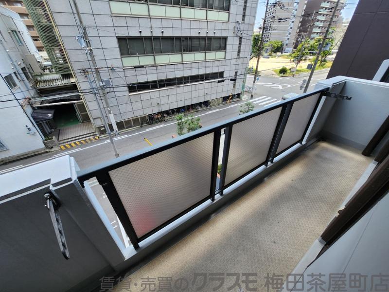 21/30 バルコニー