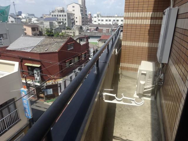 20/30 バルコニー