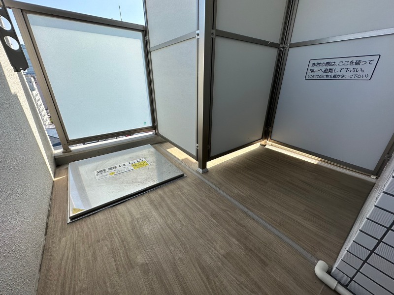 19/30 バルコニー