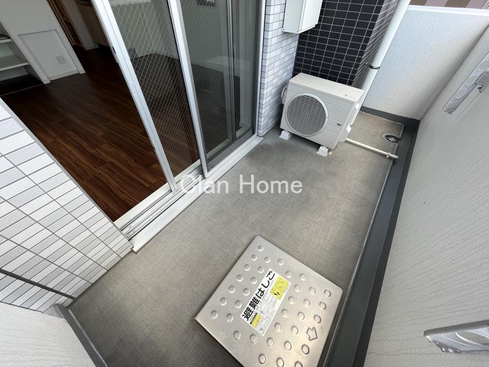 21/30 バルコニー