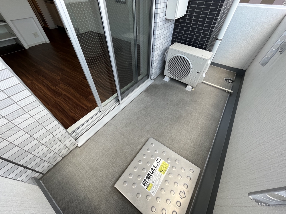 21/30 バルコニー