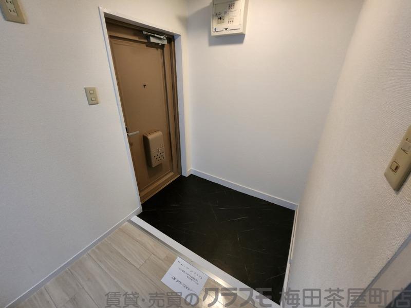 14/30 玄関