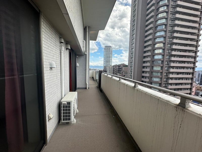 25/30 バルコニー