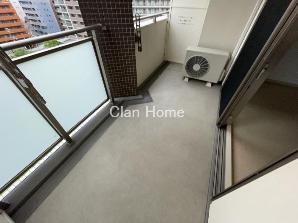 21/30 バルコニー