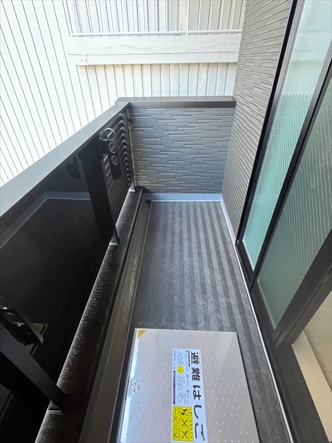 17/27 バルコニー