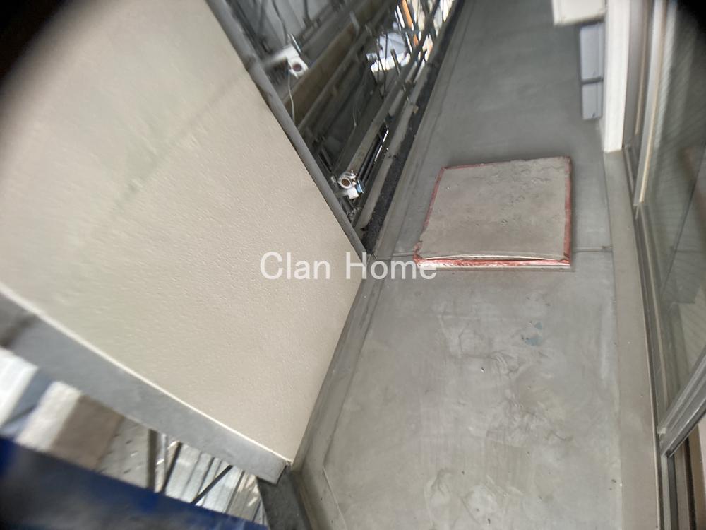 27/30 バルコニー