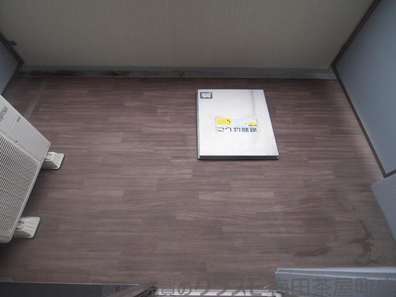 21/30 バルコニー