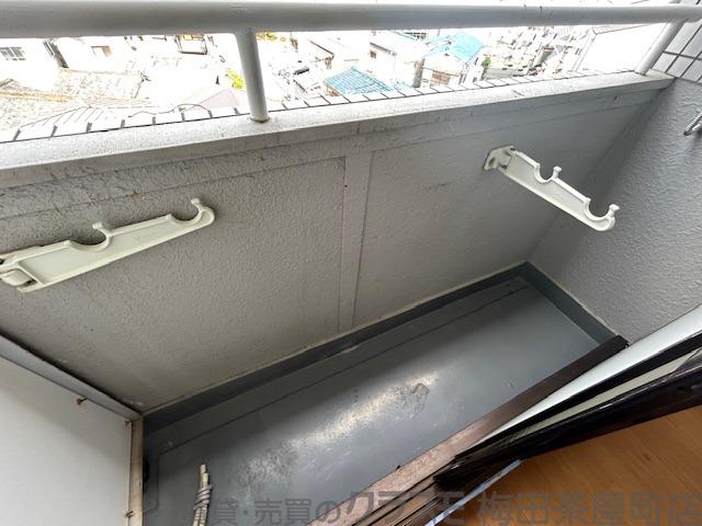 21/30 バルコニー