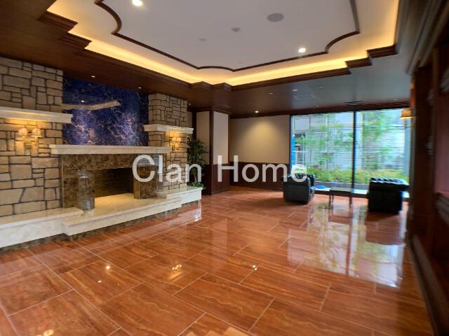 29/30 エントランス