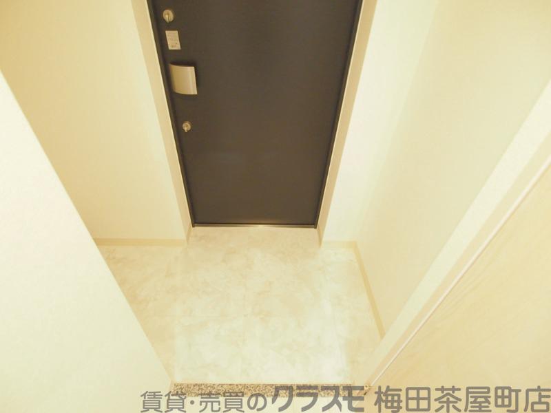 14/30 玄関