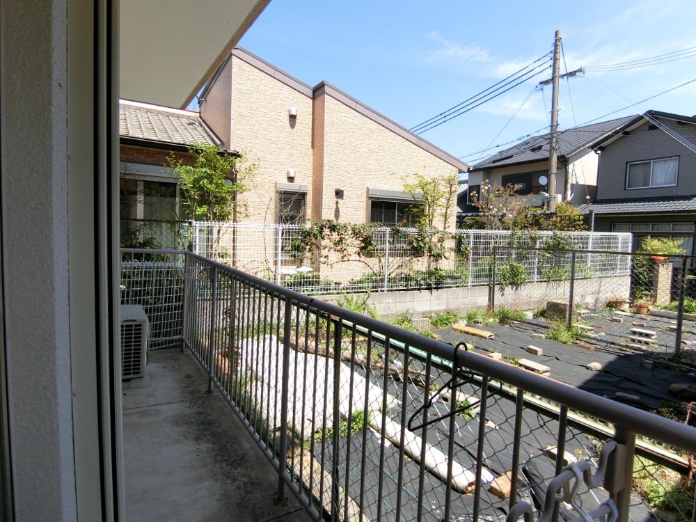 19/30 バルコニー