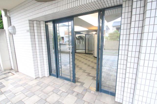 2/5 エントランス