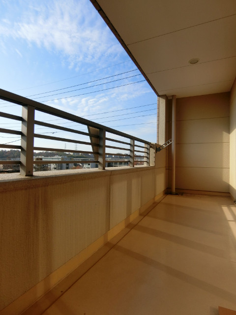 19/30 バルコニー