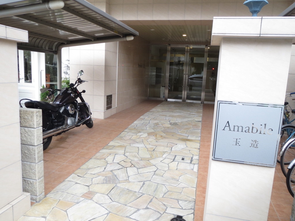 29/30 エントランス