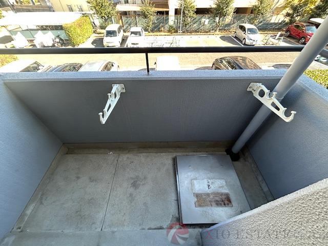 21/30 バルコニー