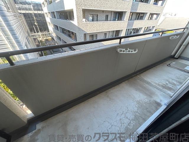 21/30 バルコニー