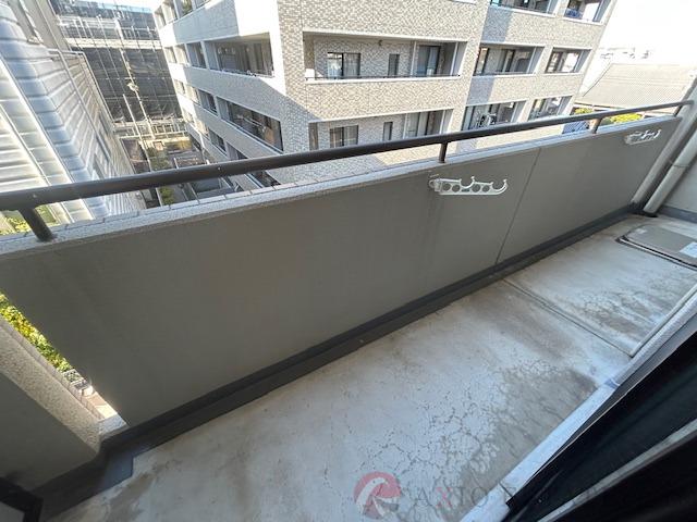 21/30 バルコニー