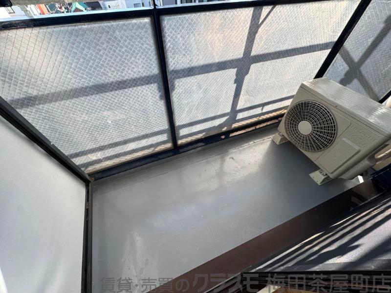 21/30 バルコニー