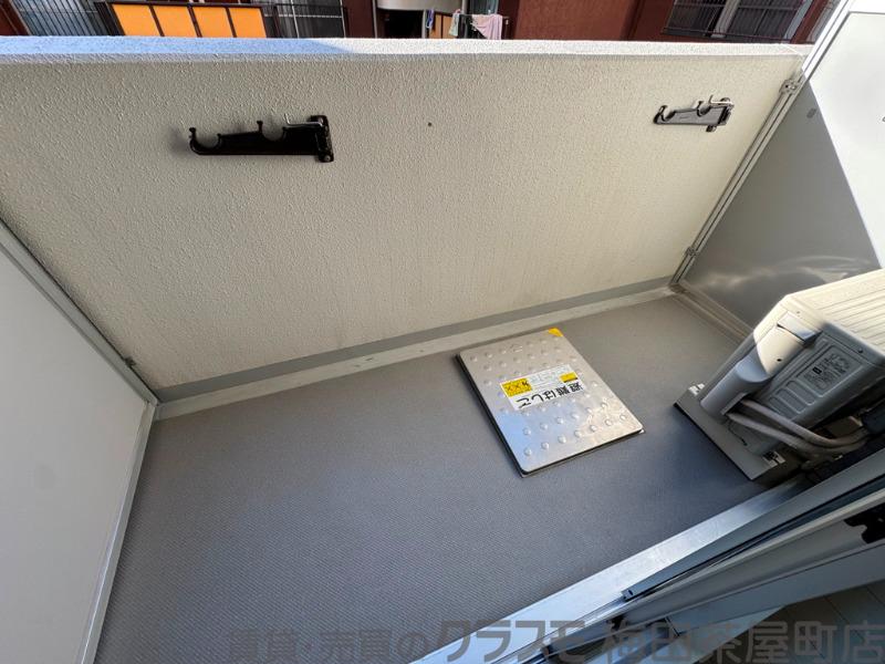 21/30 バルコニー