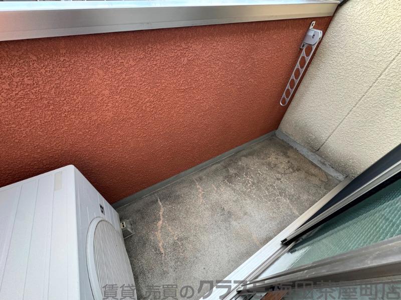 21/30 バルコニー