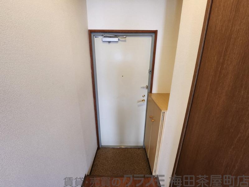 14/30 玄関