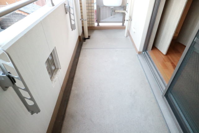 21/30 バルコニー