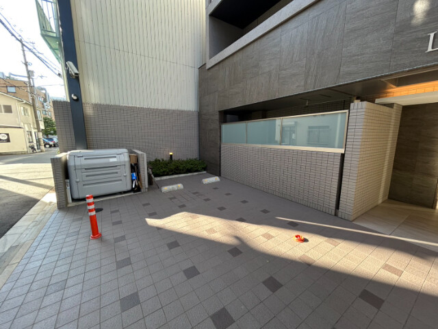 2/3 エントランス